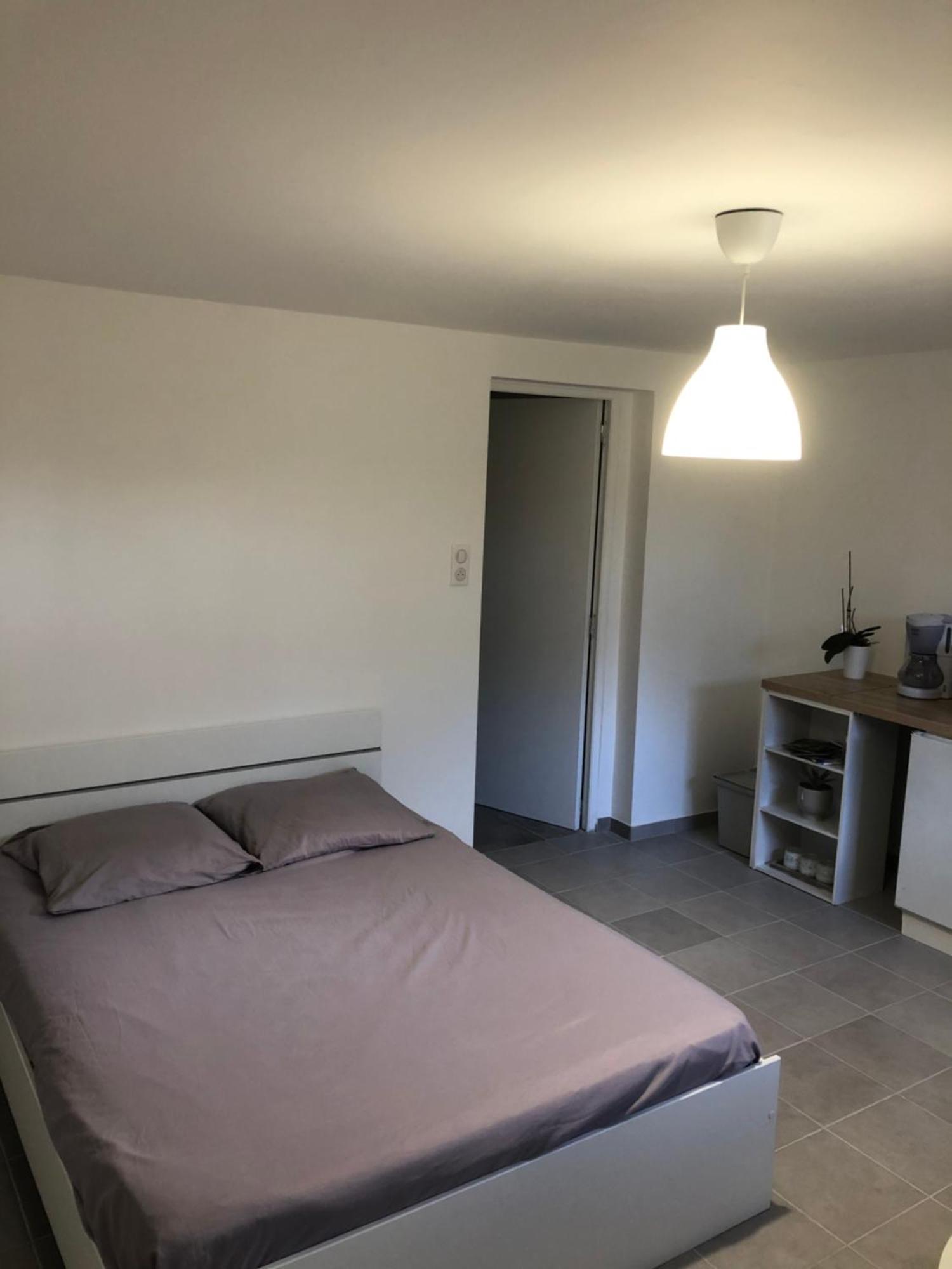 Chambre Avec Entree Independante A La Canourgue Exterior foto
